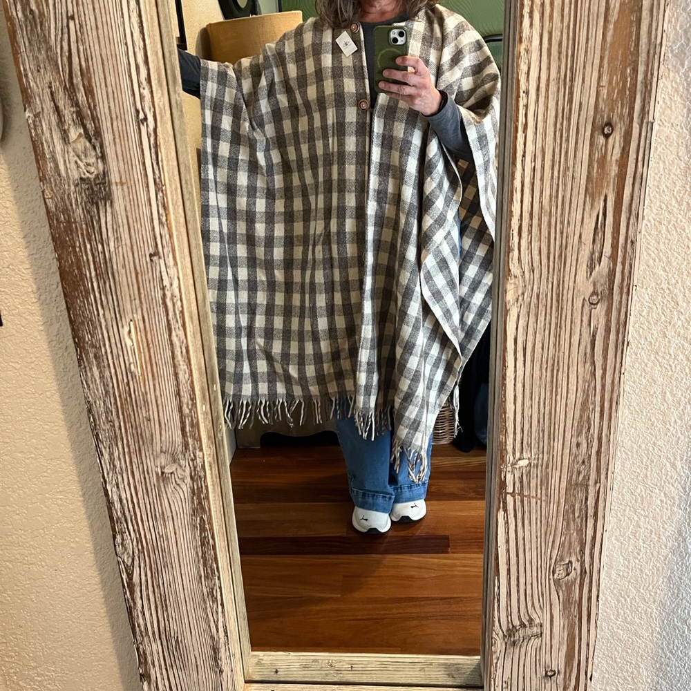 Checkered Mexican Wool Womens Serape/Shawl